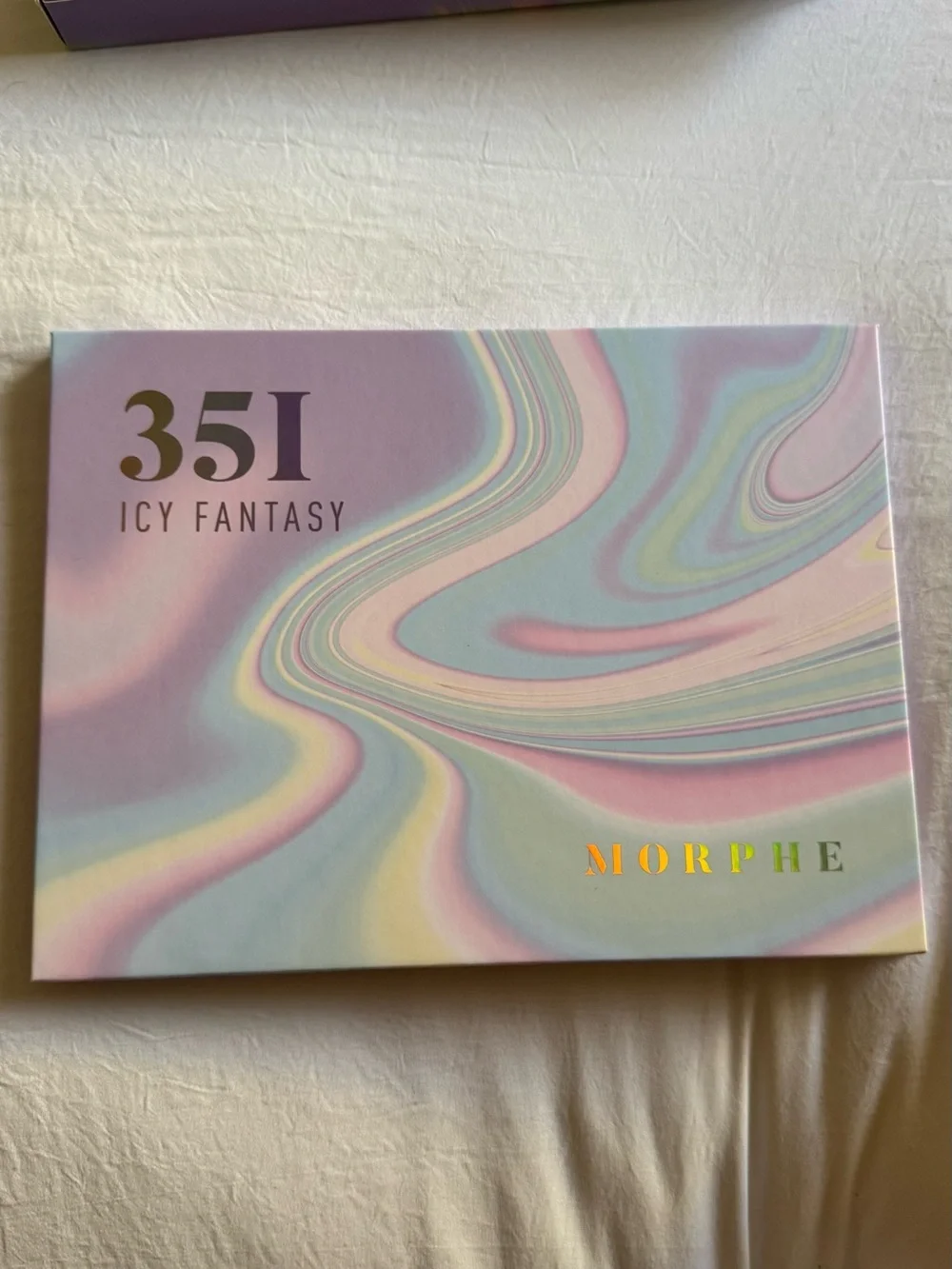 Morphe 35-Color Pastel & Bright Eyeshadow Palette - Multi